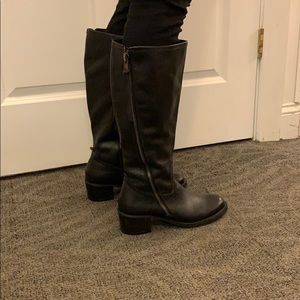 Great black leather Lucky Brand boots.